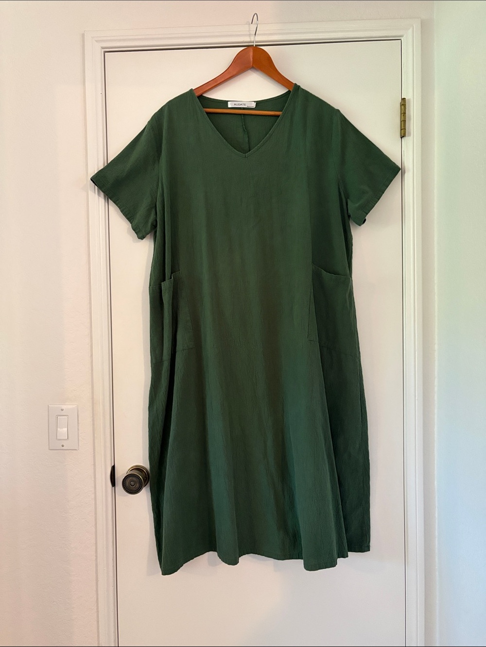 Casual V-Neck Pocket Maxi Dress - Forest Green